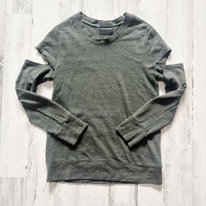 Monrow Olive Long-Sleeve Cutout-Shoulder Crewneck Sweater Size S
